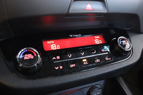 Kia Sportage 15 of 21