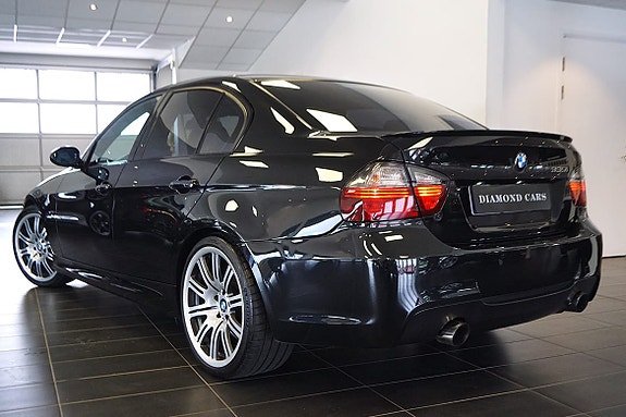 BMW 335i 6 of 11