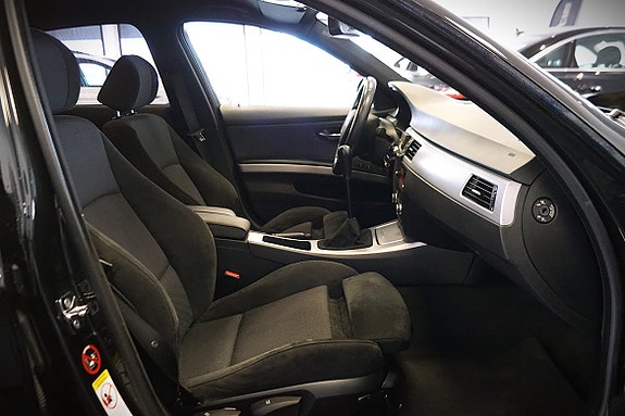 BMW 335i 10 of 11