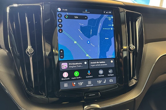 Volvo XC60 23 of 26