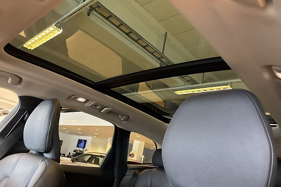 Volvo XC60 21 of 26
