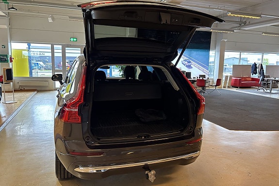 Volvo XC60 15 of 26