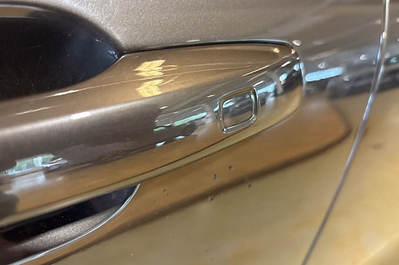 Volvo XC60 14 of 26