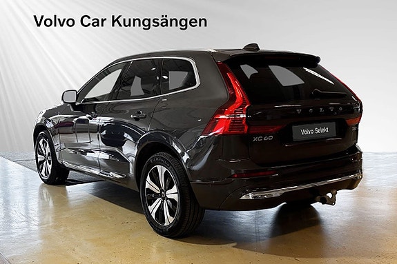 Volvo XC60 4 of 26