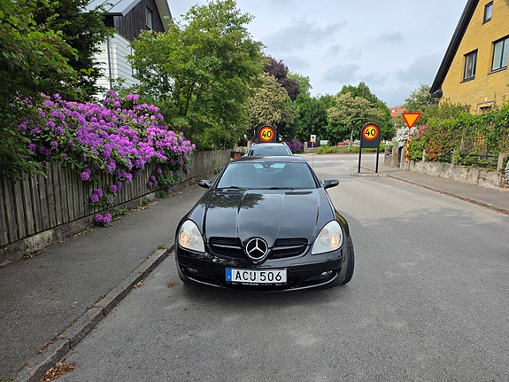 Mercedes-Benz SLK280 5 of 5