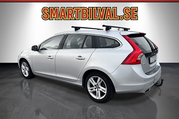 Volvo V60 4 of 30