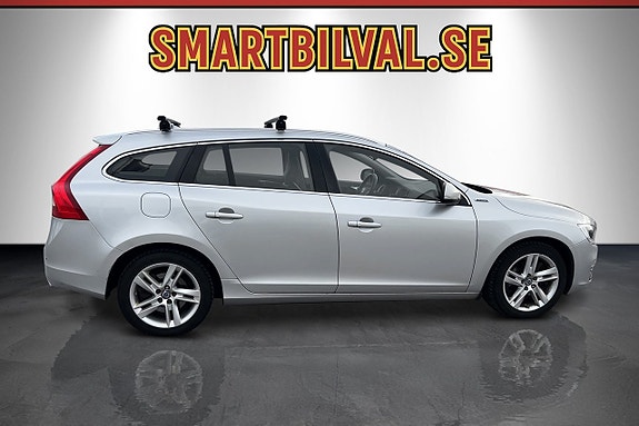 Volvo V60 7 of 30