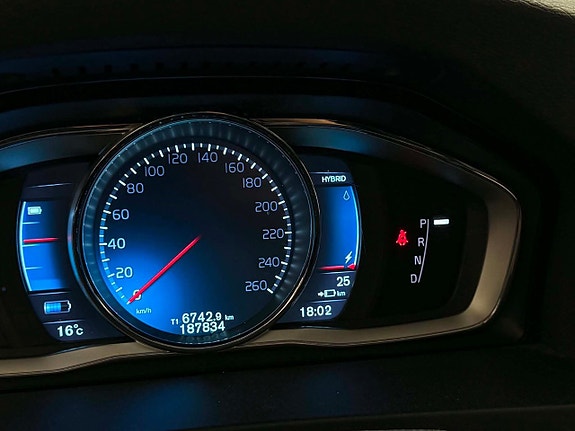 Volvo V60 19 of 30