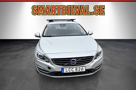 Volvo V60 9 of 30