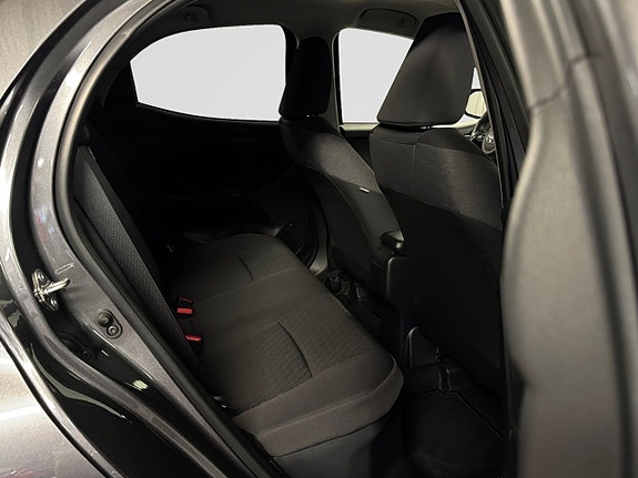 Toyota Yaris 22 of 23
