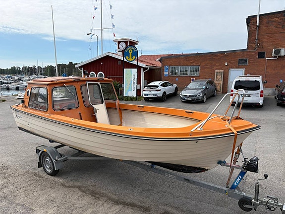Uttern 560Ac Yamaha 50Hk välbevarad med en ägare! SJÖSATT