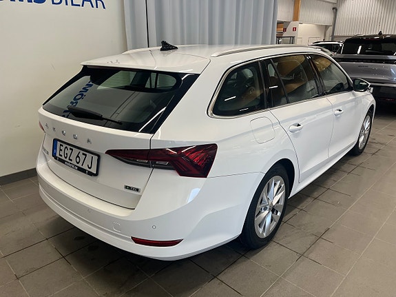 Skoda Octavia 4 of 5