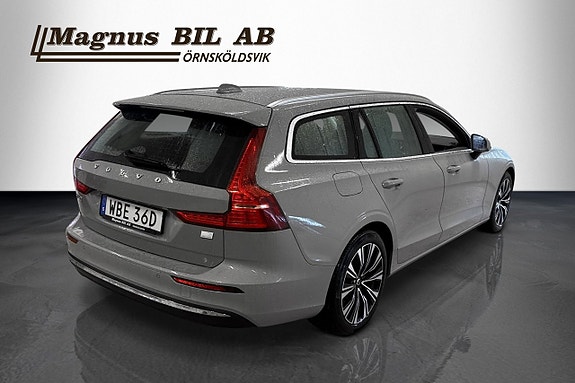 Volvo V60 3 of 5