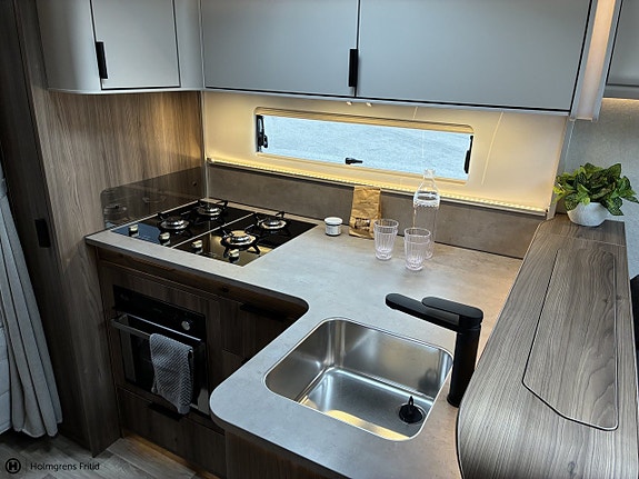 Kabe Royal 600 600 CXL KS 8 of 18