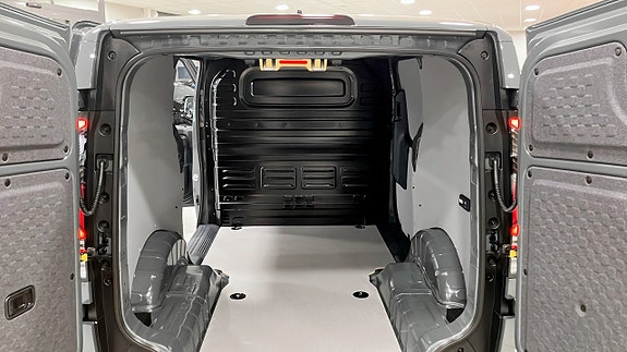 Kia PV5 11 of 12