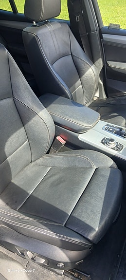 BMW X3 4 of 5