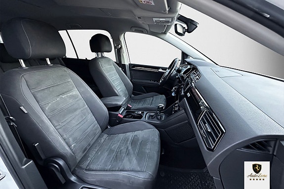 Volkswagen Touran 13 of 14