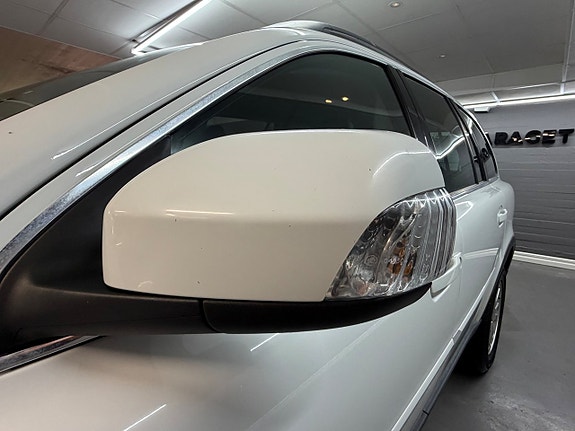 Volvo XC90 17 of 22