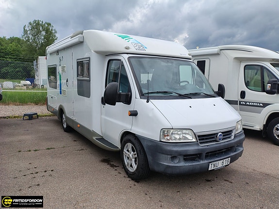 Knaus ST 700 TI 2 of 5