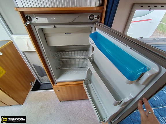 Knaus ST 700 TI 11 of 16