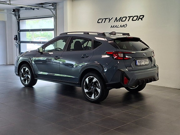 Subaru Crosstrek 3 of 5