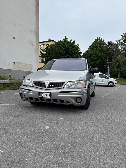 Chevrolet Trans Sport 2 of 5