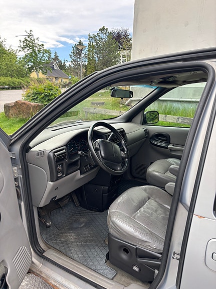 Chevrolet Trans Sport 8 of 21