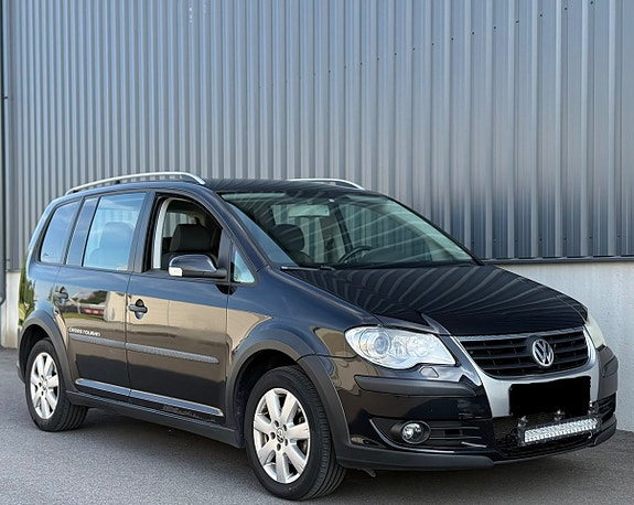 Volkswagen CrossTouran 5 of 5