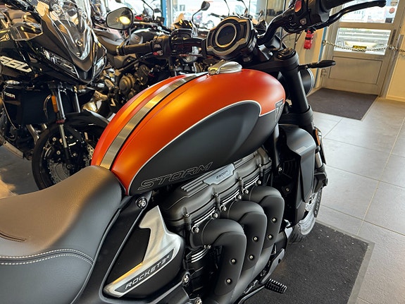 Triumph Rocket 3 Storm R 4 of 4