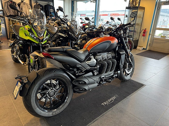Triumph Rocket 3 Storm R 3 of 4