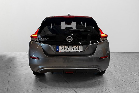 Nissan Leaf 5 of 5