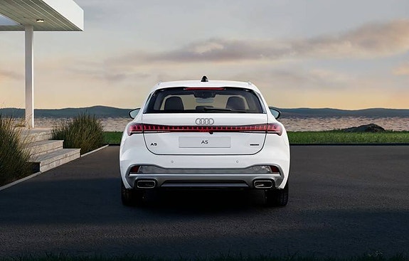 Audi A5 4 of 5