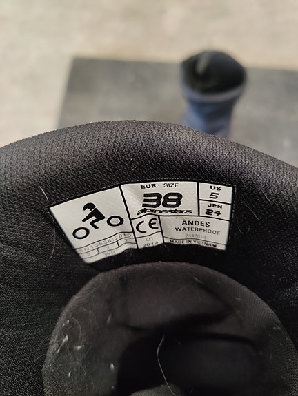 Product image 16 of 19