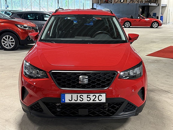 Seat Arona 2 of 10