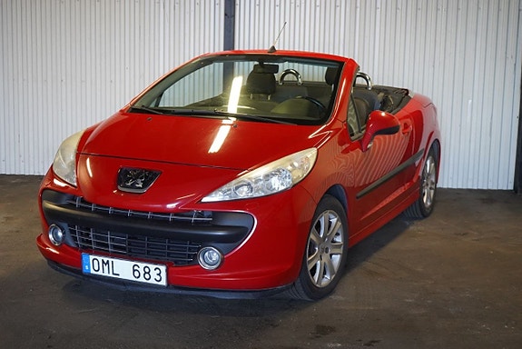 Peugeot 207 CC 6 of 12