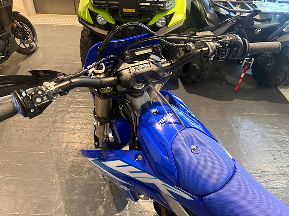 Yamaha WR250F 2025 40 tim  0% kampanj 3 of 11