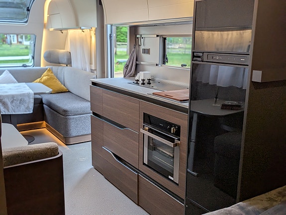 Adria Alpina 753 UP 10 of 14