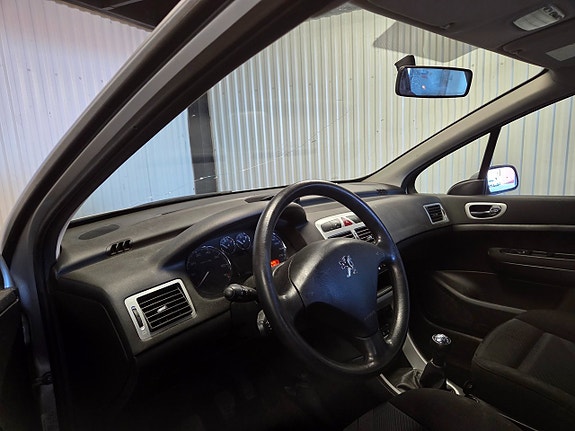 Peugeot 307 6 of 10
