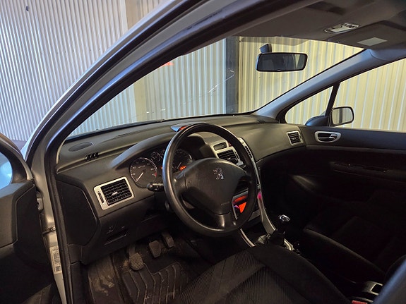 Peugeot 307 5 of 5