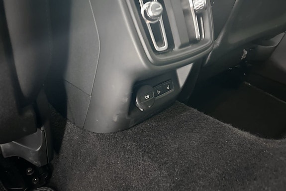Polestar 2 16 of 30