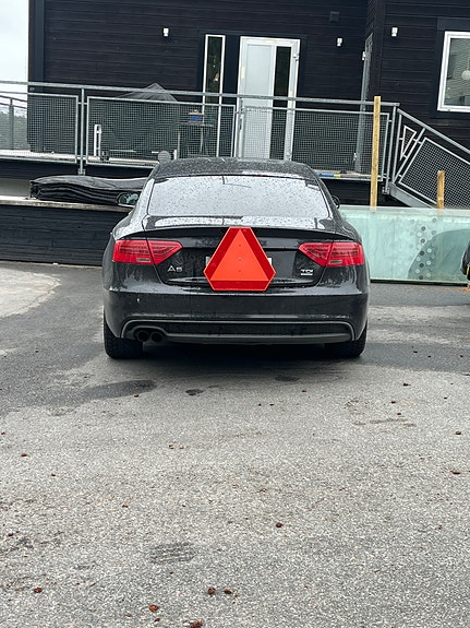 Audi A5 6 of 6
