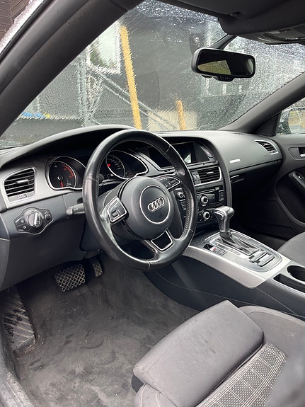 Audi A5 2 of 6