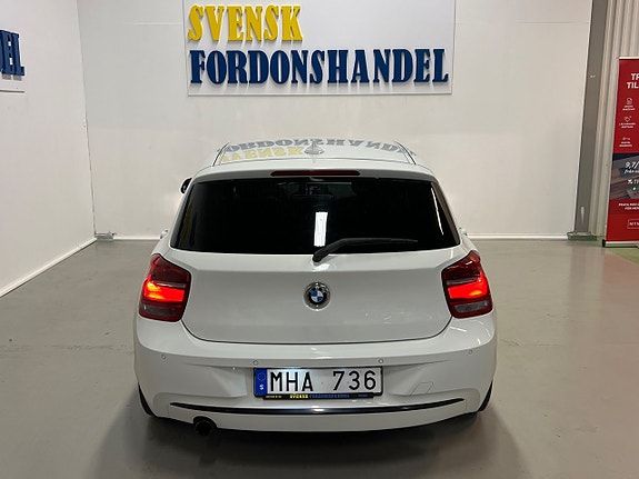BMW 116i 7 of 27