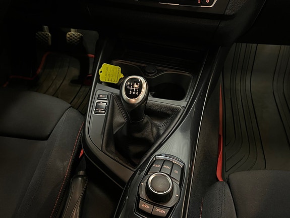 BMW 116i 27 of 27