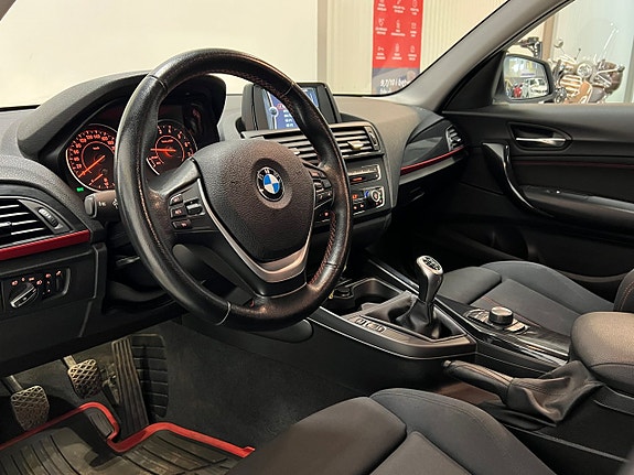 BMW 116i 10 of 27