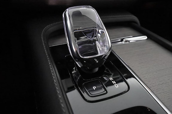 Volvo XC90 28 of 30