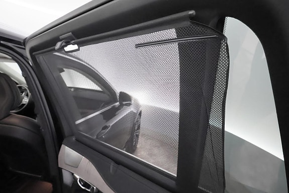 Volvo XC90 27 of 30