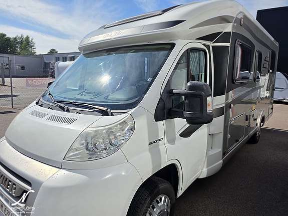 Hymer T 698 CL* 2 of 18