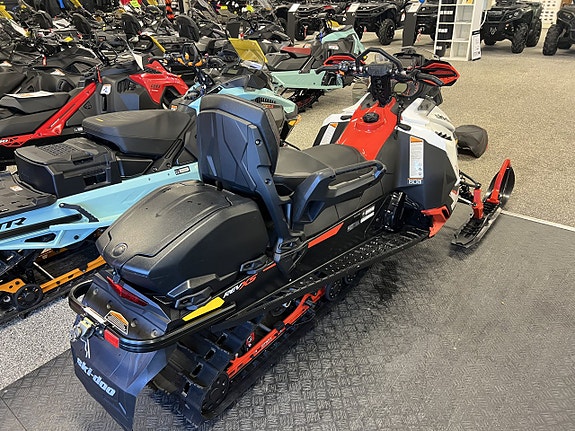 Ski-Doo Backcountry 800 E-TEC GPS 1+1 dyna Kylare 383 mil 4 of 13