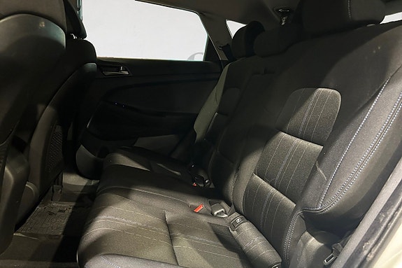 Hyundai Tucson 14 of 16